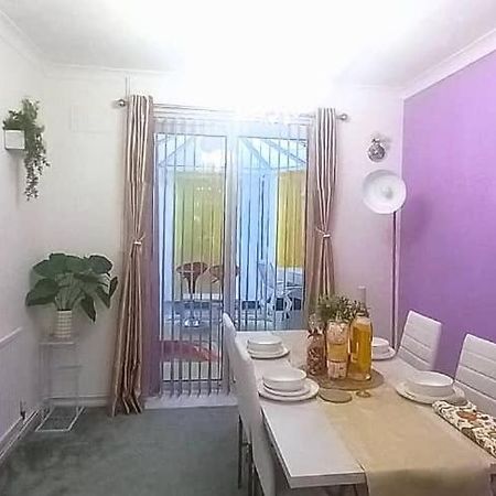 Golden Plush Suites - Beautiful Luxury 3 Bed House In Leicester Buitenkant foto